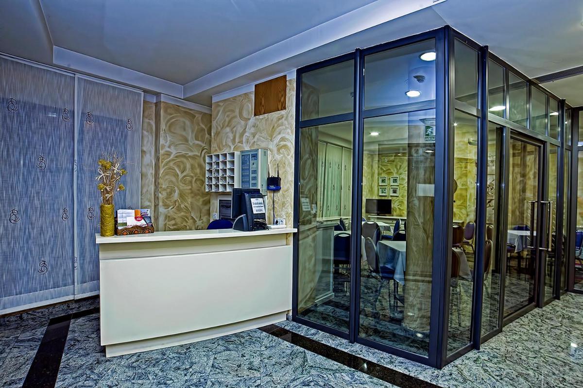Hostal Stop Cantalejo Exteriör bild