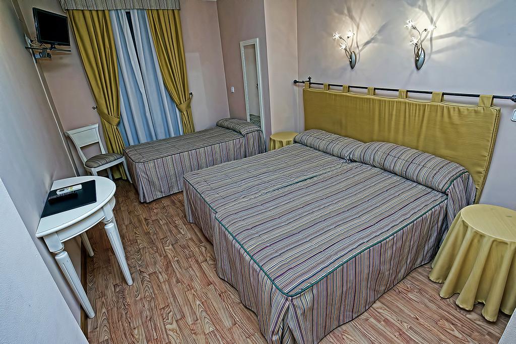 Hostal Stop Cantalejo Rum bild