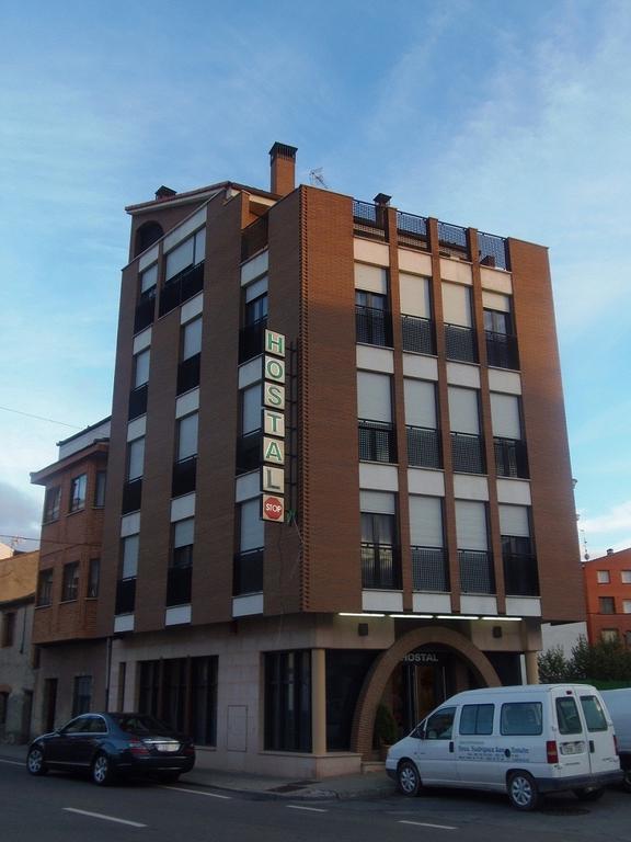 Hostal Stop Cantalejo Exteriör bild